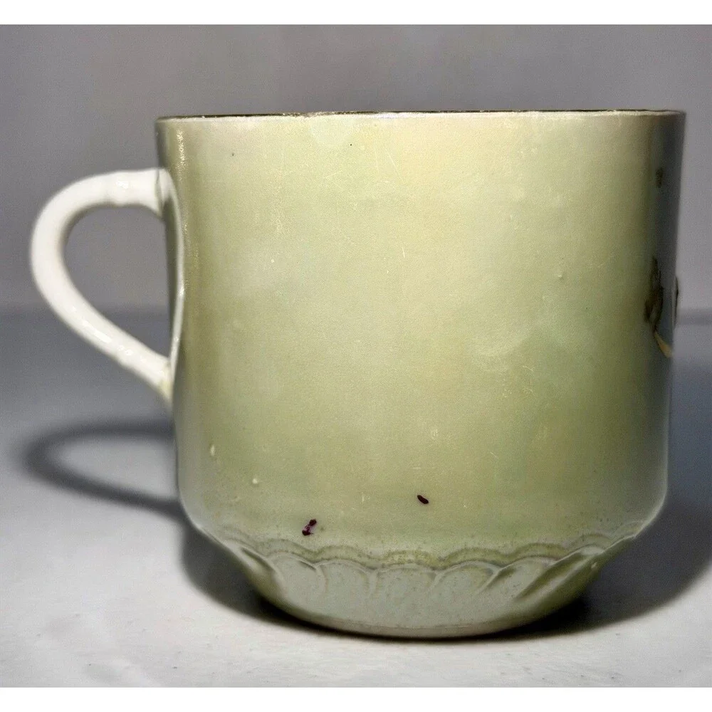 Vintage Gold Embossed Berries / Leaves / Floral German Tea Coffee Cup